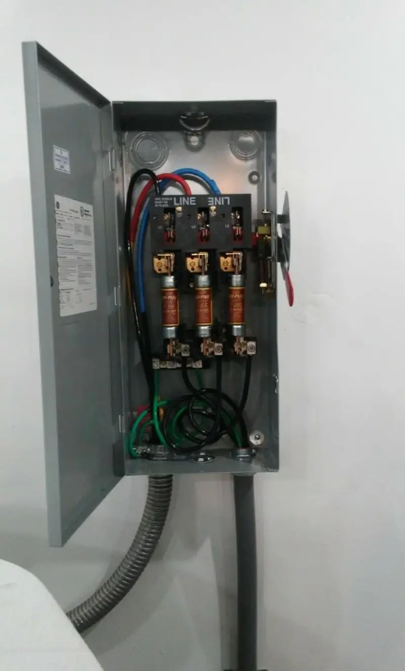 Three-phase disconnect switch installed for Smoke Detector Installation in Valley Stream